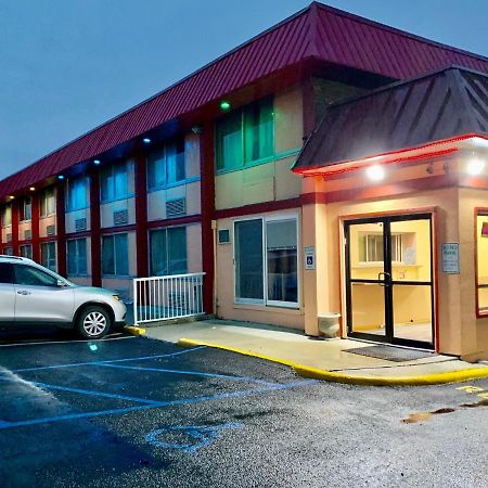 Red Carpet Inn & Suites Lima -Listing Partner エクステリア 写真