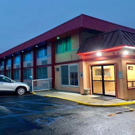 Red Carpet Inn & Suites Lima -Listing Partner エクステリア 写真