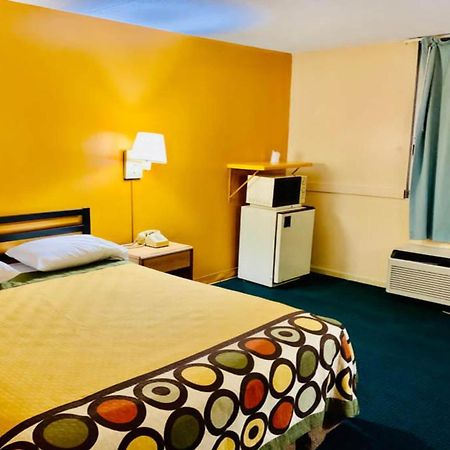 Red Carpet Inn & Suites Lima -Listing Partner エクステリア 写真