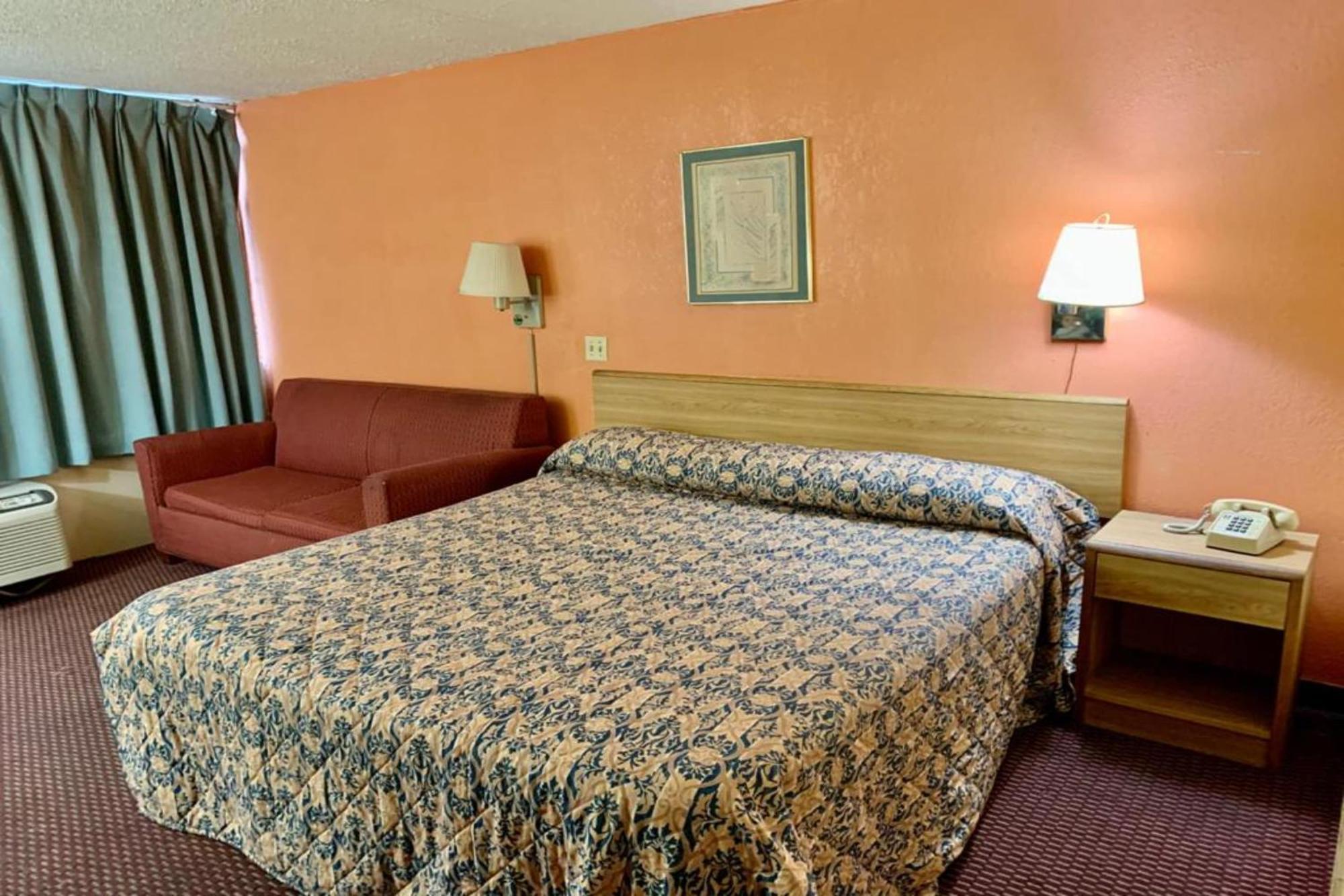 Red Carpet Inn & Suites Lima -Listing Partner エクステリア 写真