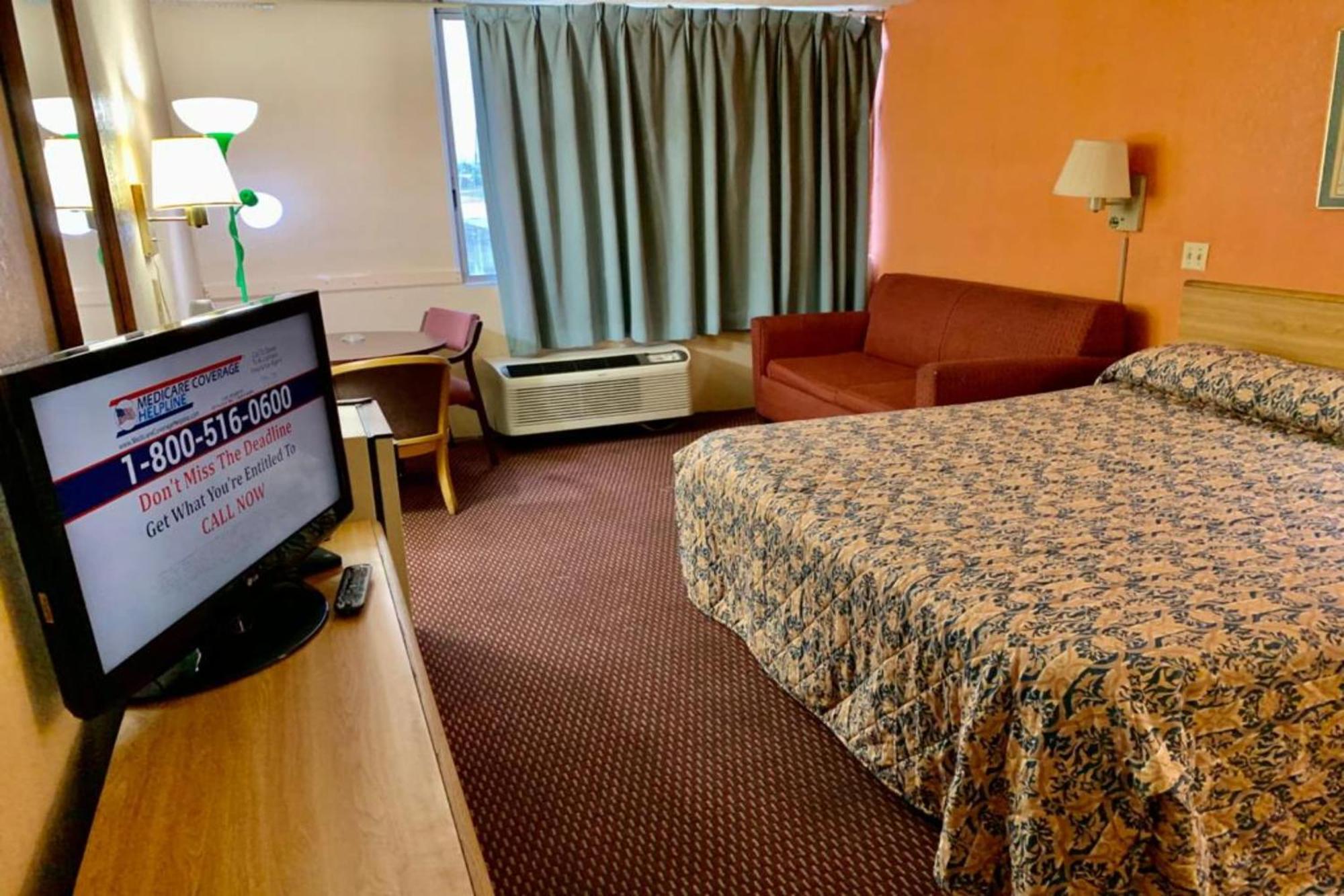 Red Carpet Inn & Suites Lima -Listing Partner エクステリア 写真