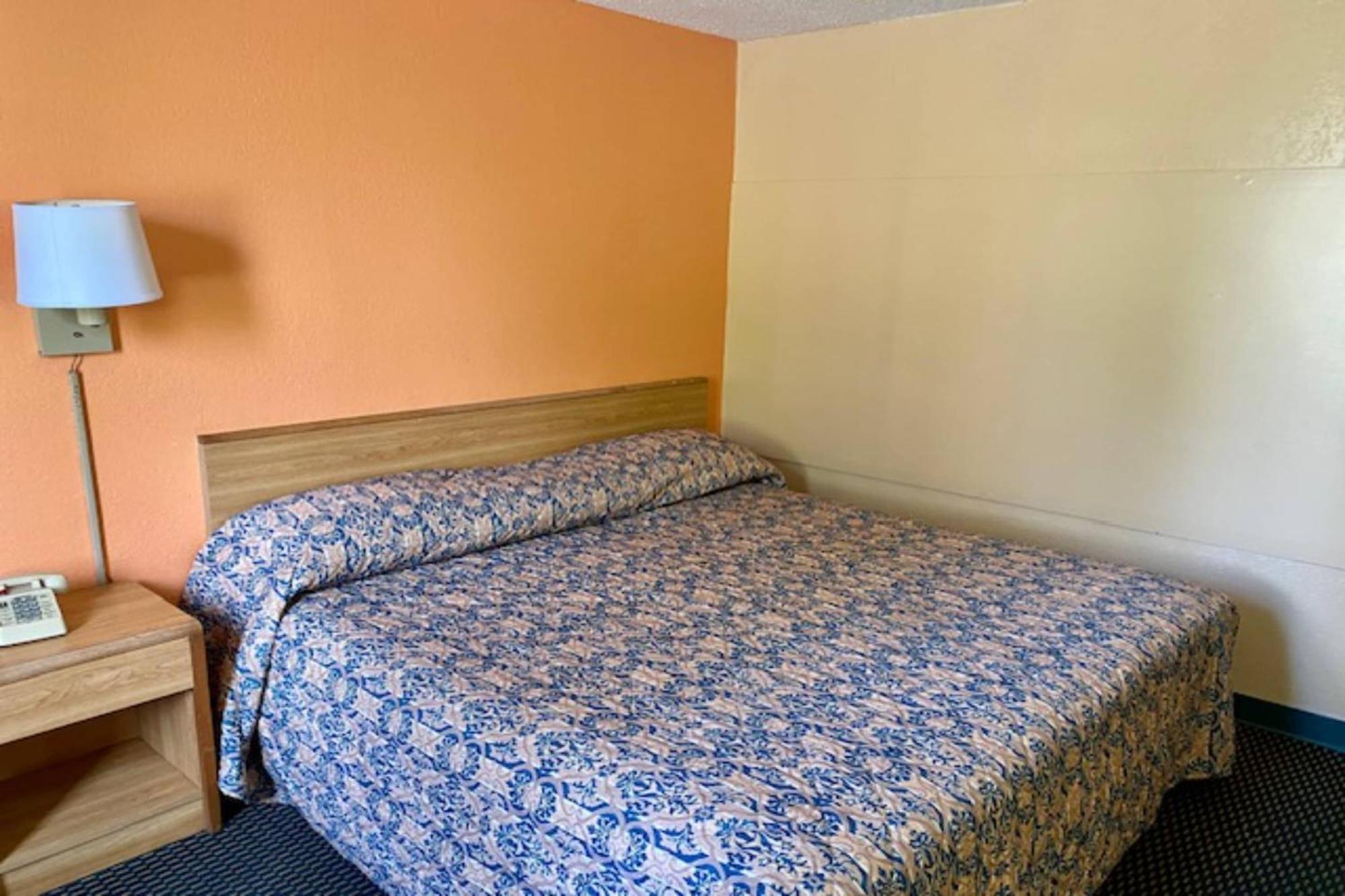 Red Carpet Inn & Suites Lima -Listing Partner エクステリア 写真