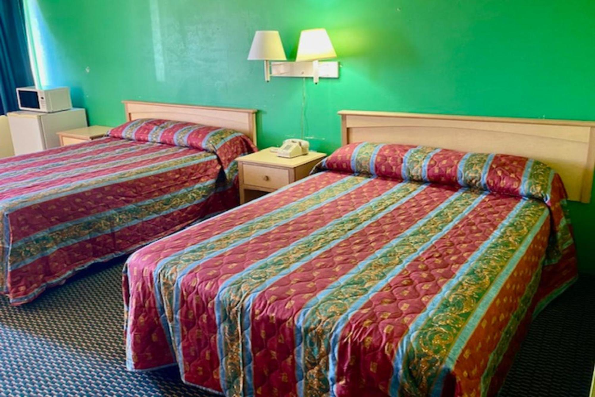 Red Carpet Inn & Suites Lima -Listing Partner エクステリア 写真