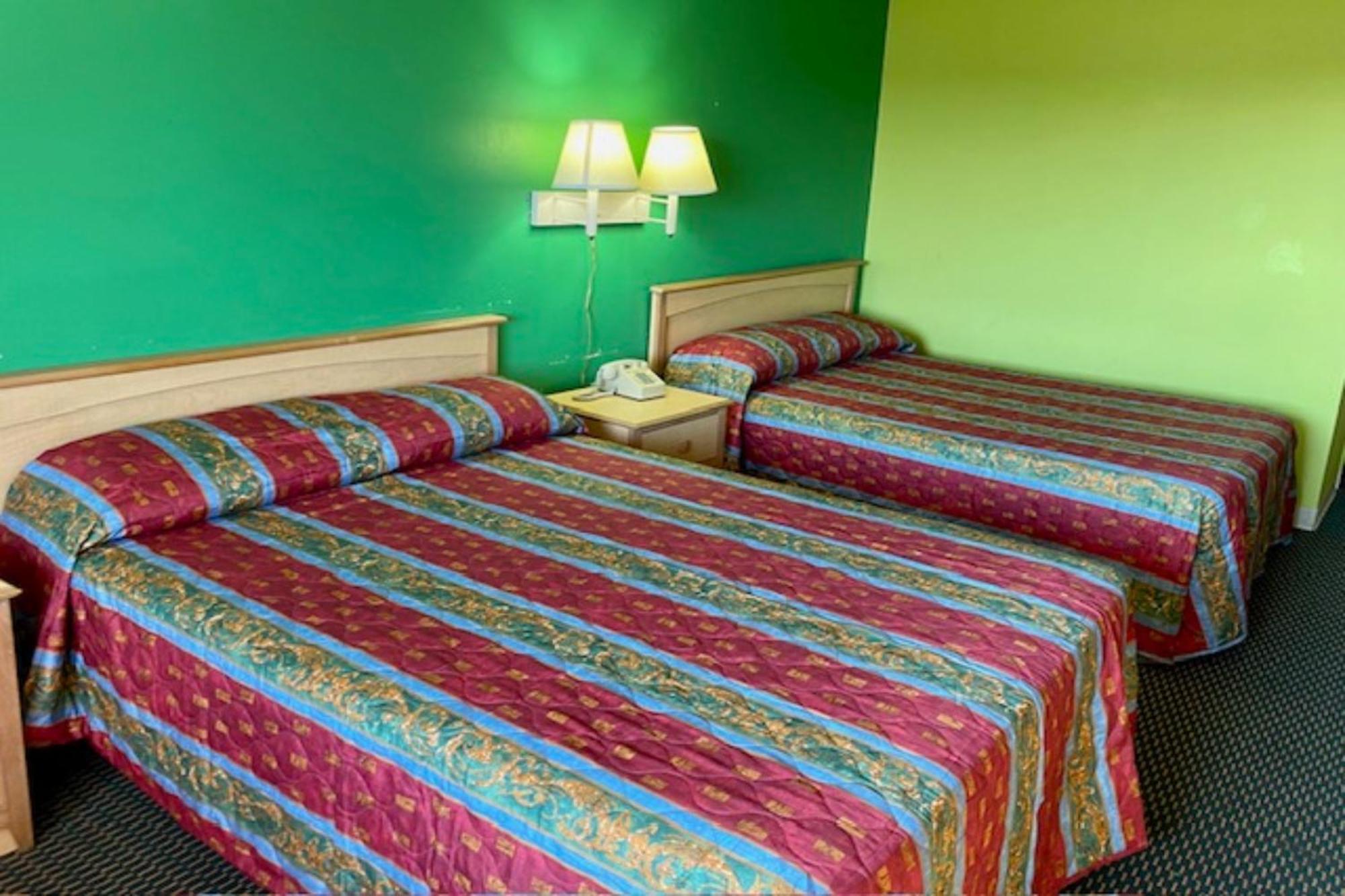 Red Carpet Inn & Suites Lima -Listing Partner エクステリア 写真